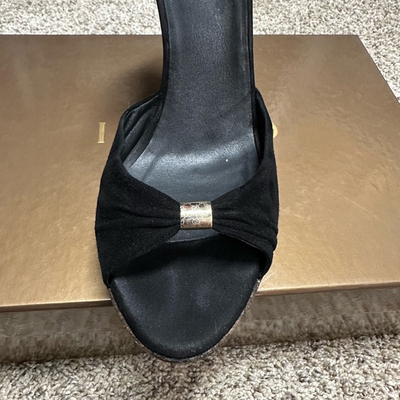 Authentic Gucci Corkscrew & Suede Wedge Platforms - Picture 5 of 11